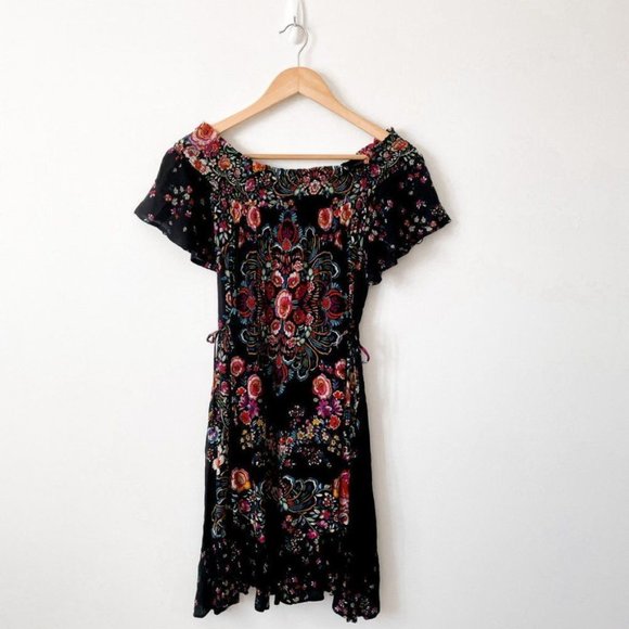 Patrons of Peace Floral Off-Shoulder Dress - Black and Pink - Picture 2 of 7